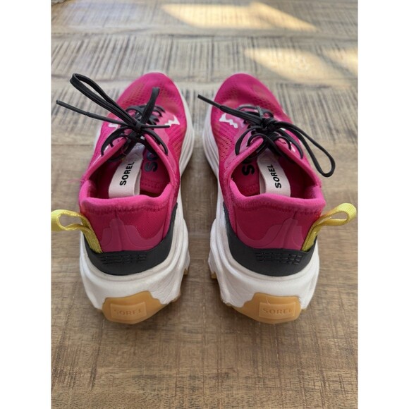 Sorel® Women's 7 M Kinetic™ Sneakers - Picture 5 of 10